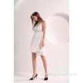 Женское белое кружевное платье с камзолом